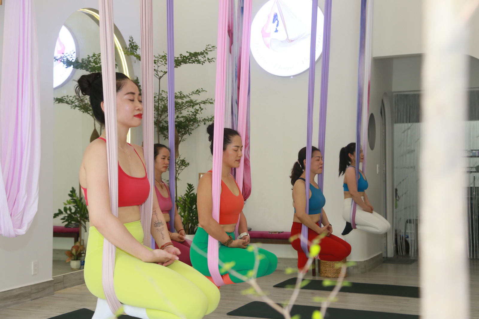 Studio Aerial Yoga HCM