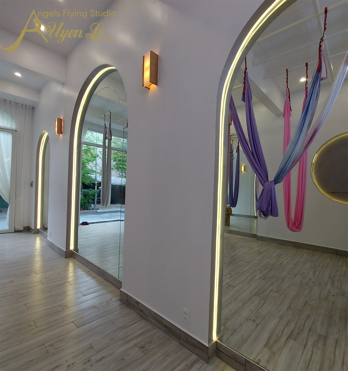 Aerial Yoga đẹp nhất HCM