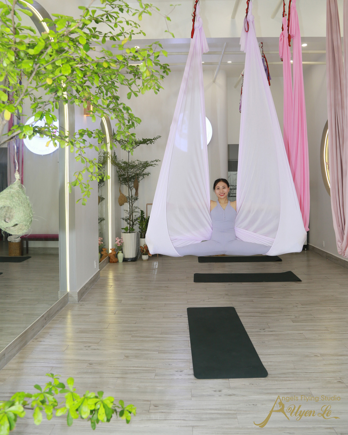 Studio Yoga Bay Gò Vấp